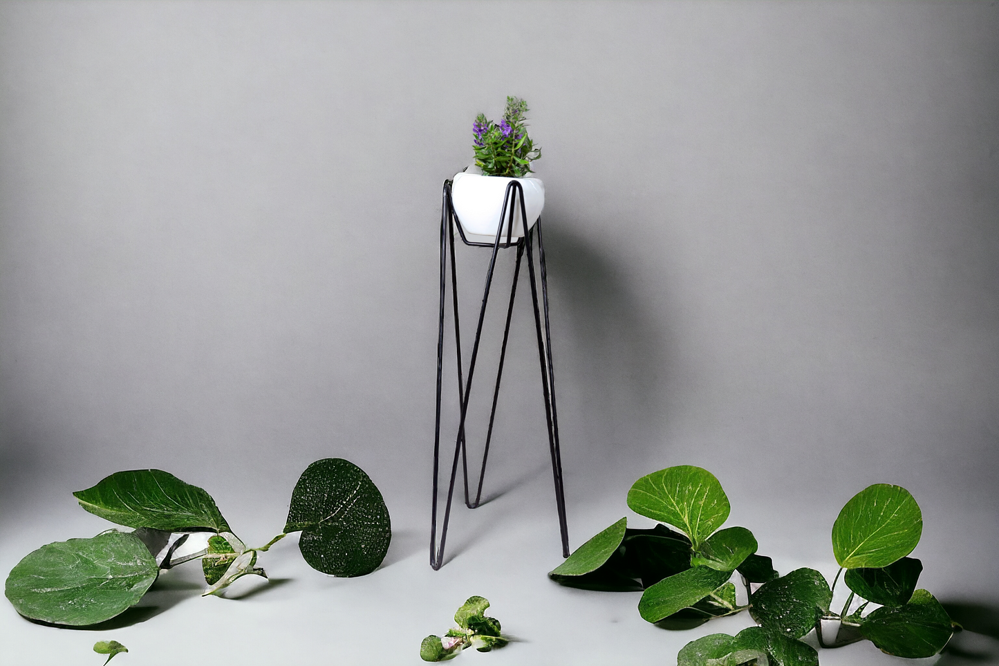 Metal Planter Stand